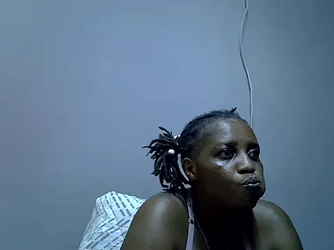 Hot Caro online show from 12-13-24, 03:54