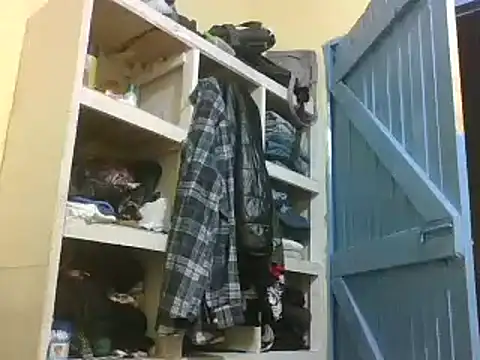 Snapshot of petite_12 chatting on 12-01-24, 07:58 petite 12 online show from 12-01-24, 07:58