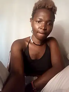 Snapshot of petite_12 chatting on 02-22-25, 07:12 petite 12 online show from 02-22-25, 07:12