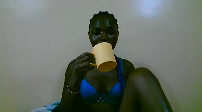 Snapshot of petite_12 chatting on 03-21-25, 05:00 petite 12 online show from 03-21-25, 05:00