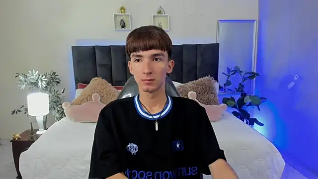 Jake evans online show from 05-13-26, 01:41