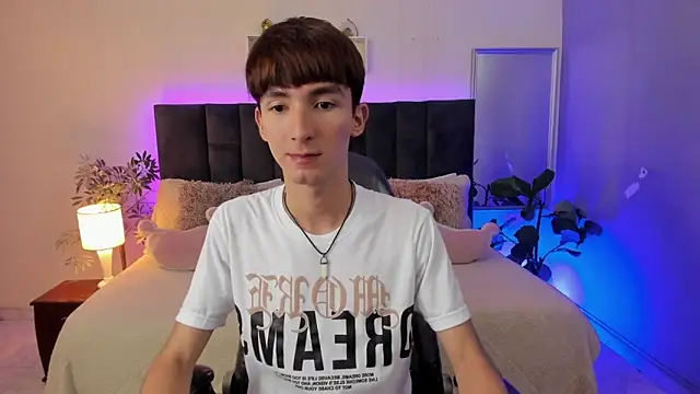 Jake evans online show from 06-09-26, 01:45