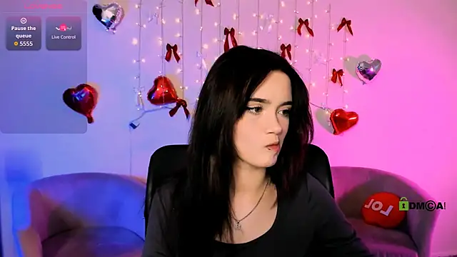 Snapshot of liana_kisses chatting on 03-06-26, 07:54 liana kisses online show from 03-06-26, 07:54