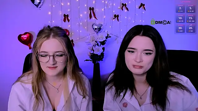 Snapshot of liana_kisses chatting on 03-13-26, 09:32 liana kisses online show from 03-13-26, 09:32