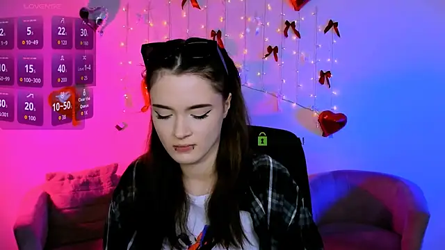 Snapshot of liana_kisses chatting on 03-24-26, 07:52 liana kisses online show from 03-24-26, 07:52