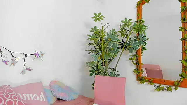 BarbaraKnox  online show from 02-28-26, 06:42