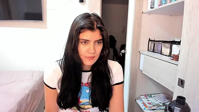 misstoya online show from 12-22-25, 02:30