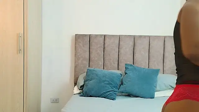 karina lewis  online show from 07-01-26, 05:09