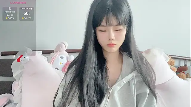 Snapshot of Qedgjwyz1 chatting on 04-08-26, 11:27 Qedgjwyz1 online show from 04-08-26, 11:27