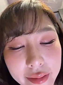 Momoever123456 online show from 06-19-26, 01:59