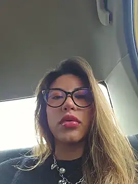 Karen San Miguel online show from 05-26-26, 02:35