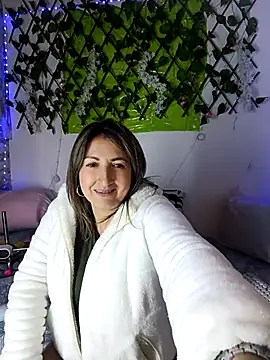 any mour online show from 03-09-26, 06:01