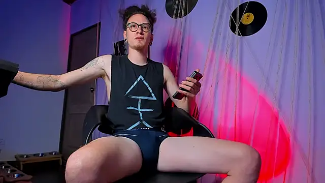 MrShaggy online show from 02-19-25, 11:46