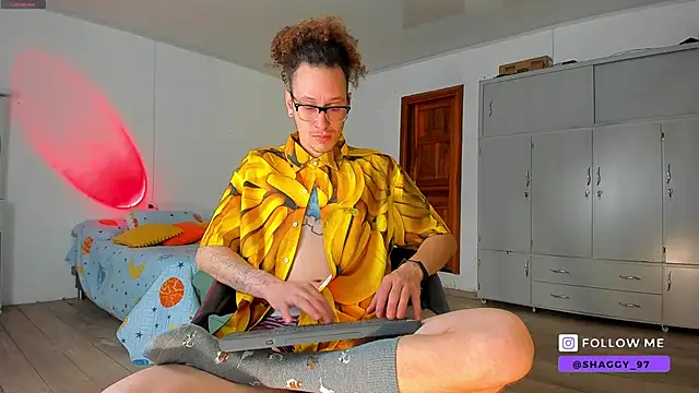 MrShaggy online show from 06-01-26, 05:42