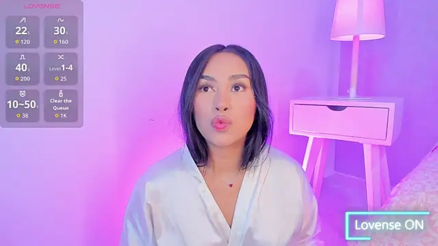 Cameliaa Smiith online show from 11-18-25, 02:50