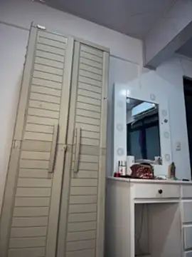 Sarahballiston  online show from 04-09-26, 01:27