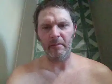 Snapshot of big-fun1981 chatting on 03-02-25, 02:21 big-fun1981 online show from 03-02-25, 02:21