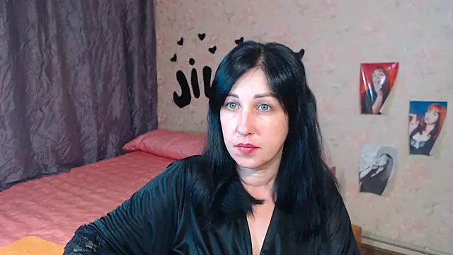 Snapshot of JillStevens chatting on 11-07-25, 04:23 JillStevens online show from 11-07-25, 04:23