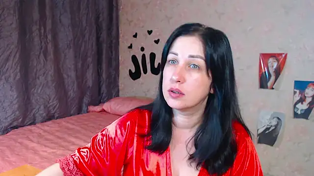 Snapshot of JillStevens chatting on 11-29-25, 03:09 JillStevens online show from 11-29-25, 03:09