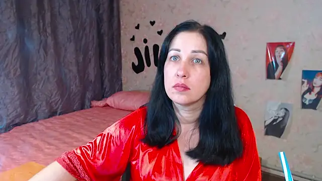 Snapshot of JillStevens chatting on 11-30-25, 07:56 JillStevens online show from 11-30-25, 07:56