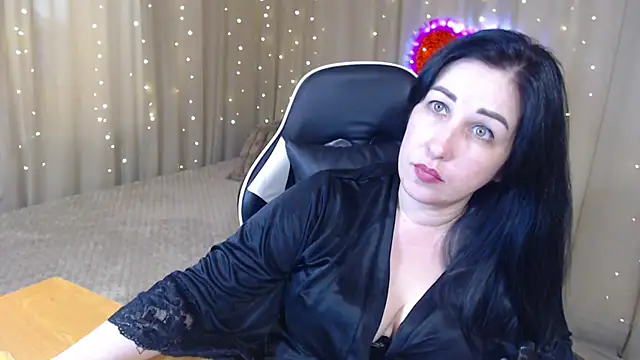 Snapshot of JillStevens chatting on 02-09-26, 08:51 JillStevens online show from 02-09-26, 08:51