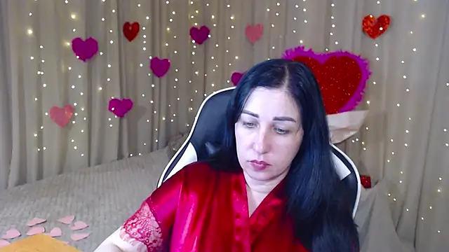 Snapshot of JillStevens chatting on 02-14-26, 06:59 JillStevens online show from 02-14-26, 06:59