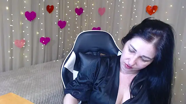 Snapshot of JillStevens chatting on 03-01-26, 04:42 JillStevens online show from 03-01-26, 04:42