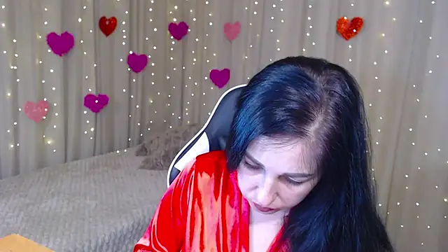 Snapshot of JillStevens chatting on 03-04-26, 02:06 JillStevens online show from 03-04-26, 02:06