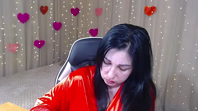 Snapshot of JillStevens chatting on 03-06-26, 05:42 JillStevens online show from 03-06-26, 05:42