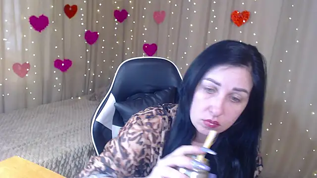 Snapshot of JillStevens chatting on 03-16-26, 11:36 JillStevens online show from 03-16-26, 11:36