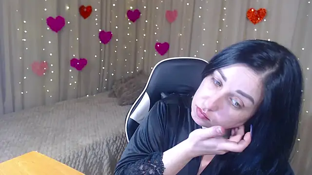 Snapshot of JillStevens chatting on 03-18-26, 06:11 JillStevens online show from 03-18-26, 06:11