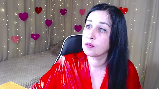 Snapshot of JillStevens chatting on 04-06-26, 02:31 JillStevens online show from 04-06-26, 02:31