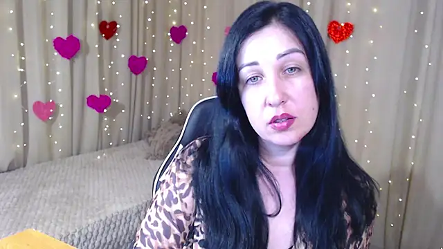 Snapshot of JillStevens chatting on 04-10-26, 08:35 JillStevens online show from 04-10-26, 08:35