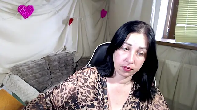 Snapshot of JillStevens chatting on 07-07-26, 03:31 JillStevens online show from 07-07-26, 03:31