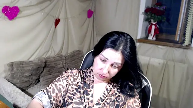 Snapshot of JillStevens chatting on 07-14-26, 06:24 JillStevens online show from 07-14-26, 06:24