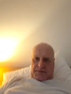 Milkasahne64 online show from 04-02-26, 05:16