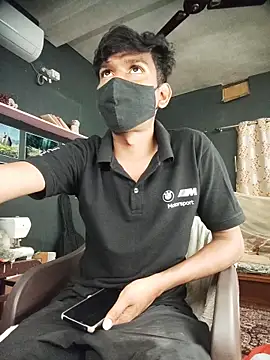 richardjames95 online show from 03-09-26, 07:29