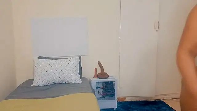 GiantBootyMilf online show from 07-11-26, 06:32
