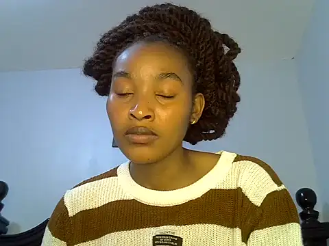 cute-alexis online show from 05-18-26, 05:41