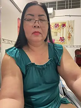 Snapshot of NDith chatting on 04-30-26, 08:57 NDith online show from 04-30-26, 08:57