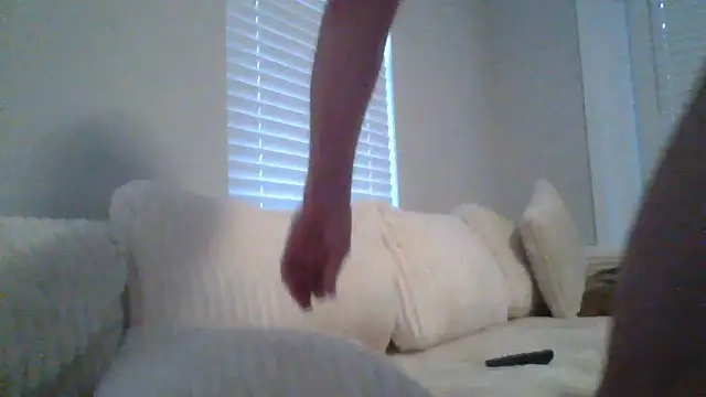 Snapshot of Goldenbear3111 chatting on 06-11-26, 12:08 Goldenbear3111 online show from 06-11-26, 12:08