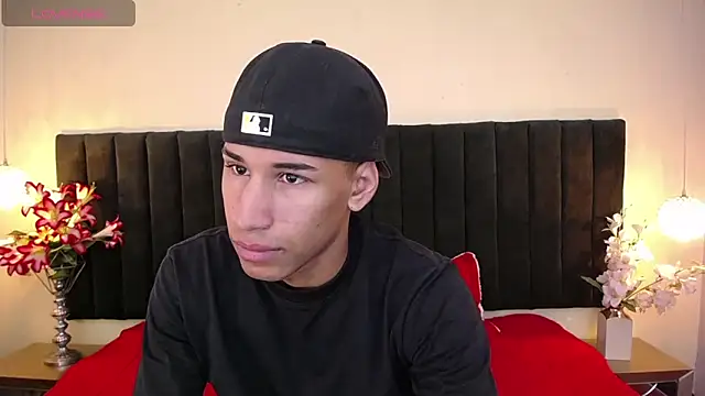 soft attraction online show from 03-16-26, 07:51