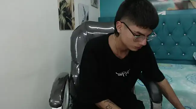 Noha scott online show from 12-18-24, 11:51