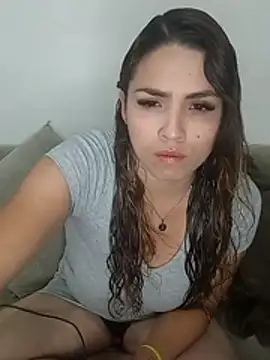 fany secret online show from 10-18-25, 07:31