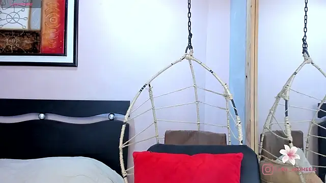 StefyGil  online show from 04-07-26, 12:05