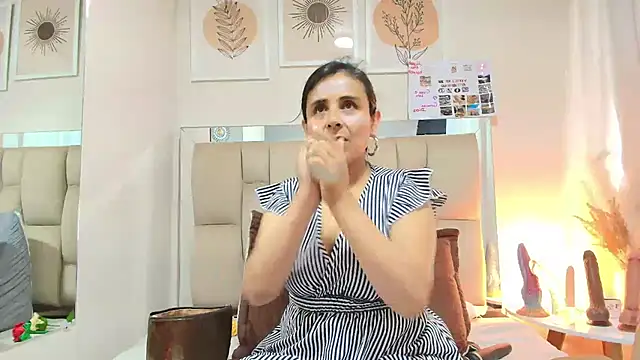  Marcela   online show from 07-09-26, 11:58