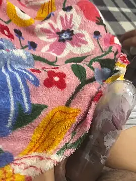 Snapshot of king_cum_ chatting on 04-11-26, 01:37 king cum online show from 04-11-26, 01:37