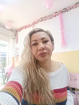 coral smitth online show from 05-27-26, 07:22
