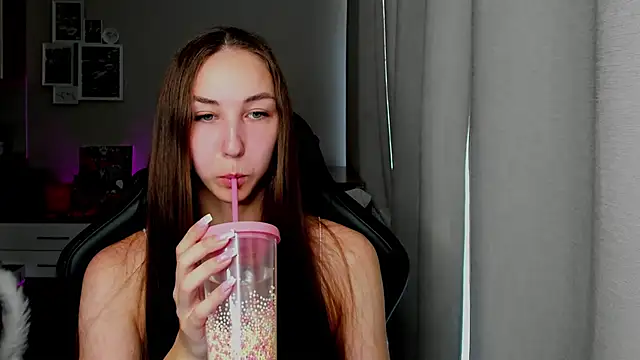 Sm0ly online show from 06-28-26, 04:07