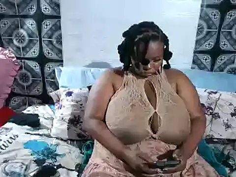 Candiyliciousxx online show from 06-03-26, 10:29